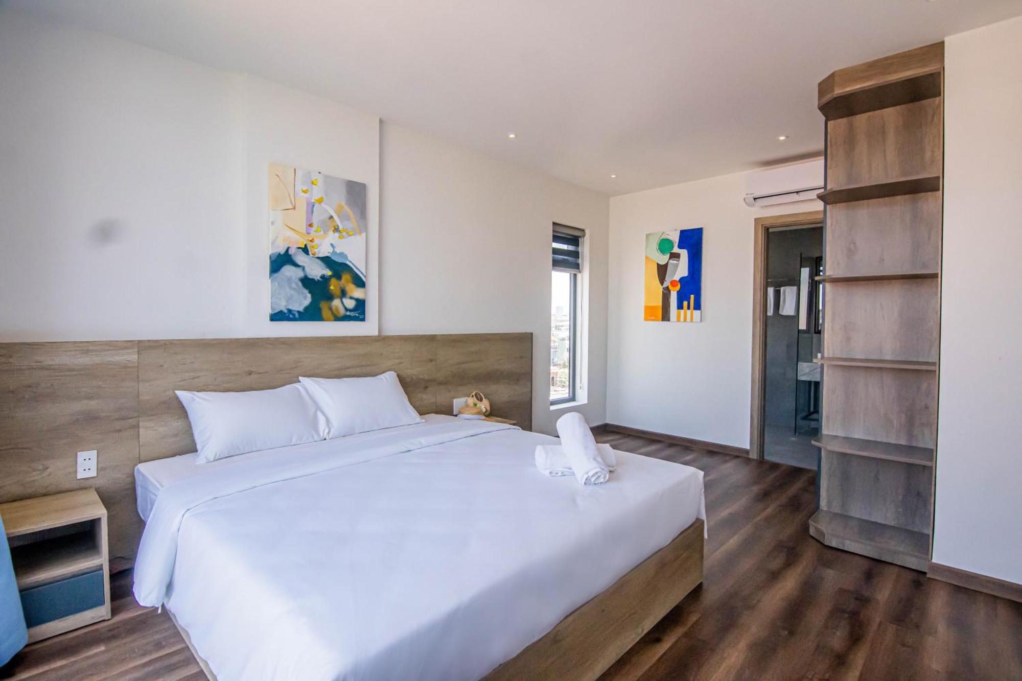 Deluxe Suite with Sea View